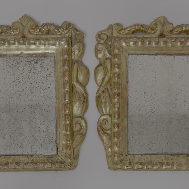 Coppia di specchiere in legno dorato XVIII secolo Piemonte